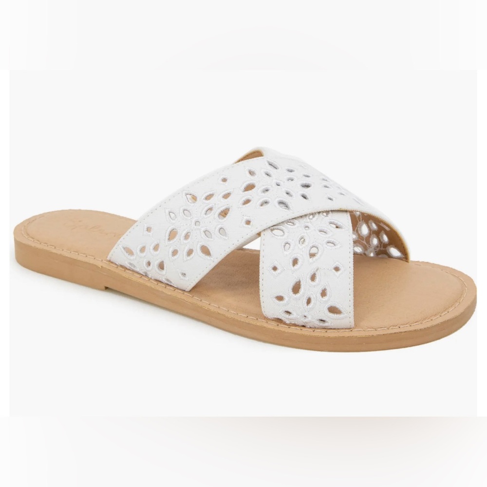 Splendid Salvia Embroidered Eyelet Slide Sandal. Size 7.5